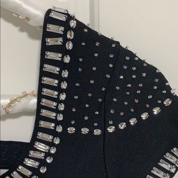 Guess Gorgeous minidress ✨ - Picture 2 of 5